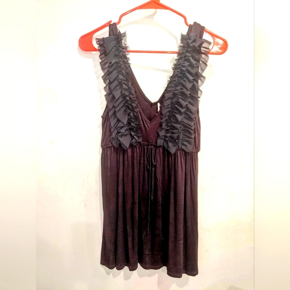 Robin K, ruffled greenish brown tank - Picture 1 of 2